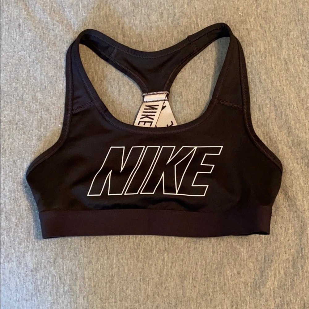 NIKE sports bra